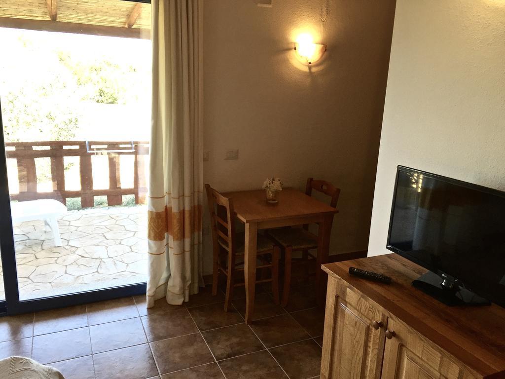 Agriturismo Mieleamaro Villa Olbia Buitenkant foto