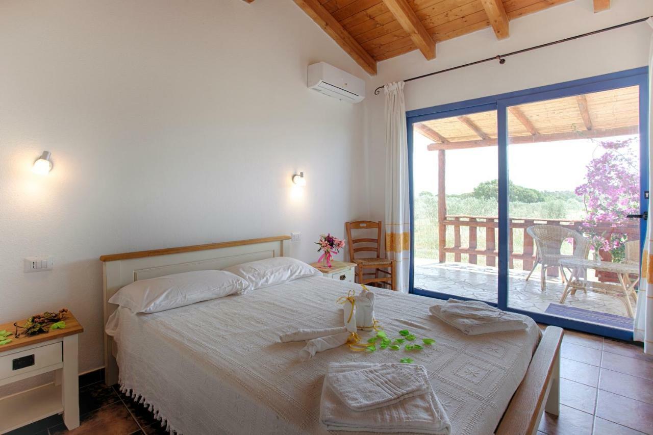 Agriturismo Mieleamaro Villa Olbia Buitenkant foto